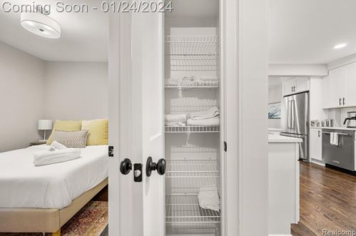 427 Smith Ave, Bham MI  48009-2026 exterior