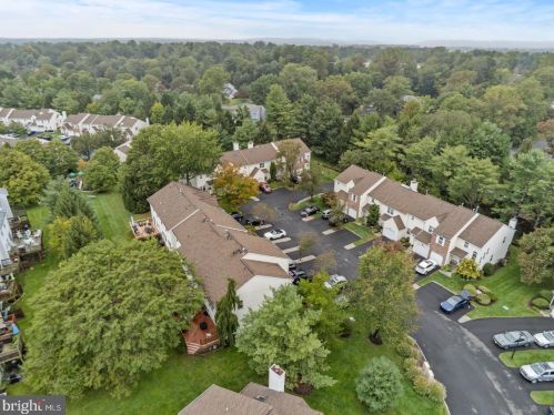 11 Revere Ct, Trenton NJ 08628-3610 exterior