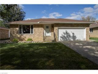 4756 Fairway Dr, Cleveland, OH 44144-3005