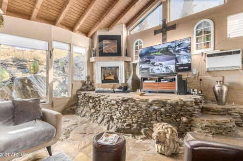 1036 Butler Dr, Phoenix AZ 85051-4742 exterior