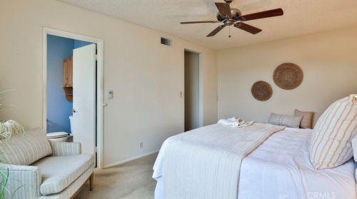 1100 Lincoln Ave, Fullerton CA 92831-4506 exterior