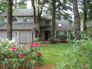 4211 Shasta Loop, Eugene OR  97405-5832 exterior