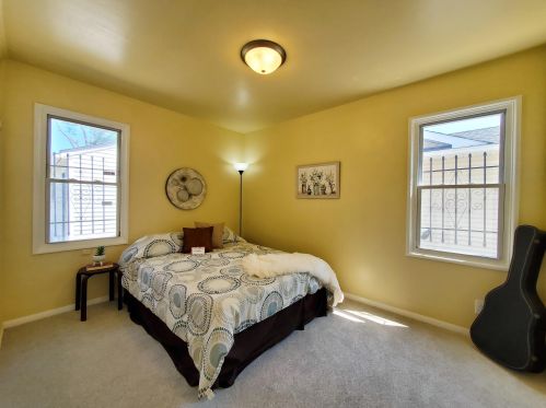 3746 61, Milwaukee WI 53216-2150 exterior