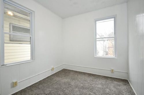 411 Kambach St, Pittsburgh PA 15211-2112 exterior