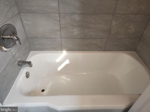 104 Franklin Ave, New Castle DE 19720-3310 exterior