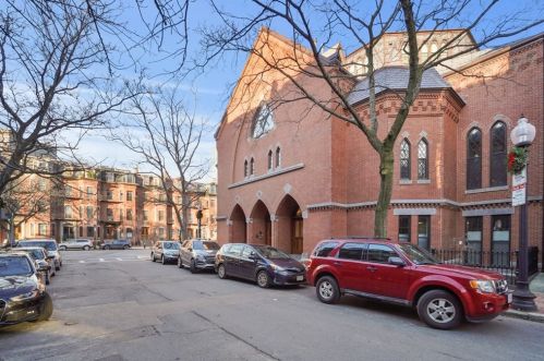 201 Brookline St, Boston MA exterior