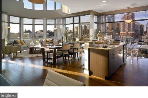 777 Broad St, Philadelphia, PA 19147-2504