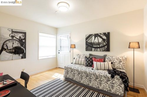 1424 Harmon St, Berkeley CA 94703-2725 exterior