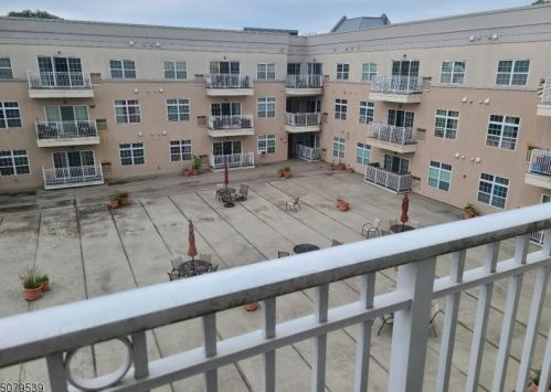 400 Front St, Plainfield NJ  07060-1379 exterior