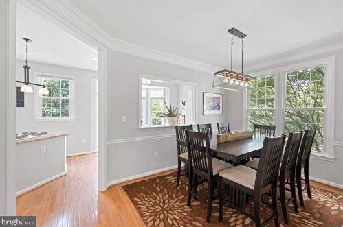 5412 Chieftain Cir, Alexandria VA 22312-2332 exterior