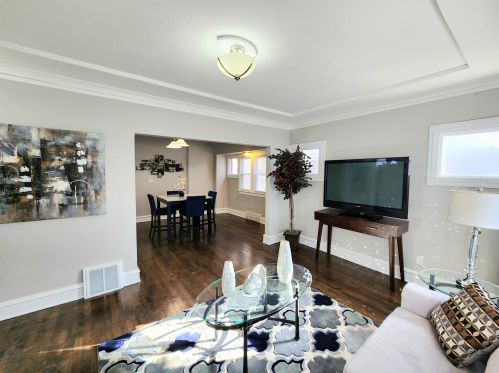 3950 24th Pl, Milwaukee, WI 53206-1421