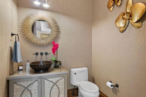 2621 Dundee St, Tampa FL  33629-7516 exterior