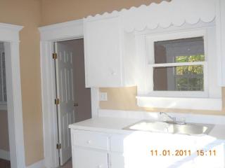 821 Eagle Ave, Springfield MO  65802-1605 exterior