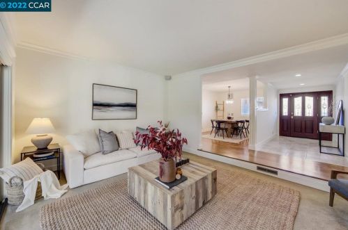 760 Citrus Ave, Concord CA  94518-2339 exterior