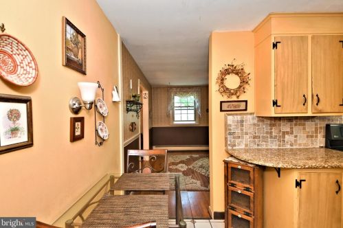 613 Chestnut St, Limerick PA 19468-2115 exterior