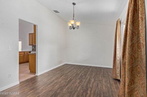 9593 Paseo Juan Tabo, Tucson AZ  85747-5007 exterior