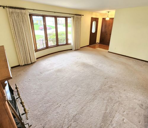 4703 Chalet Ln, Wyoming MI  49519-4912 exterior