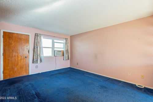 1221 Cinnabar Ave, Phoenix AZ 85020-1816 exterior