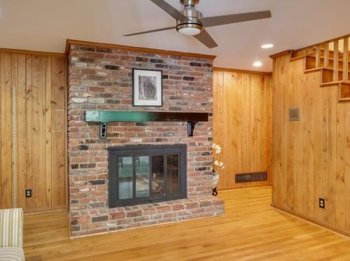 5625 Colton Dr, Atlanta GA 30342-1303 exterior