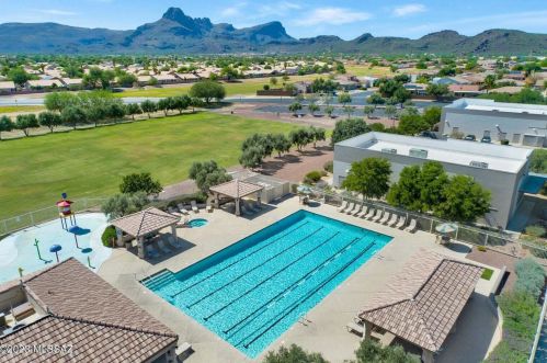 7536 Cosmic Sky Dr, Tucson AZ  85743-5519 exterior