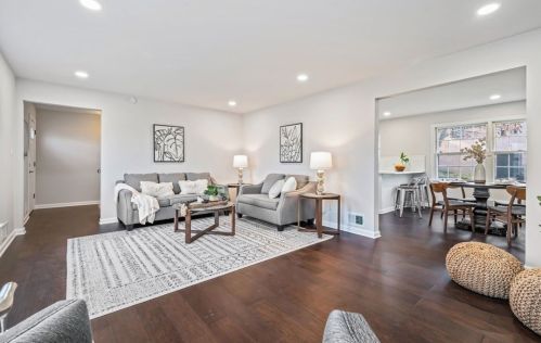 2312 Mill Grove Rd, Pittsburgh PA 15241-2726 exterior