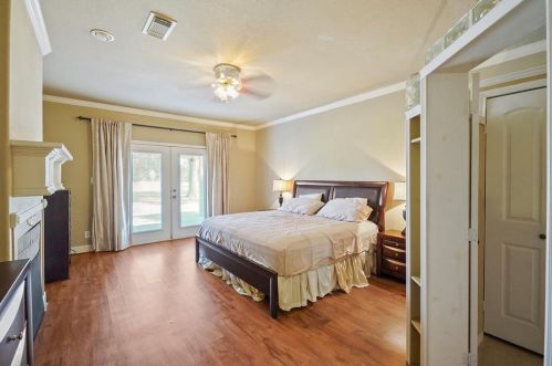 18202 Walden Frst Dr, Humble TX 77346-6023 exterior