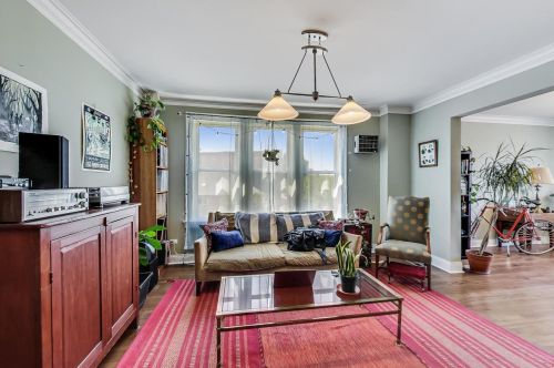 3429 Lituanica Ave, Chicago, IL 60608-6719