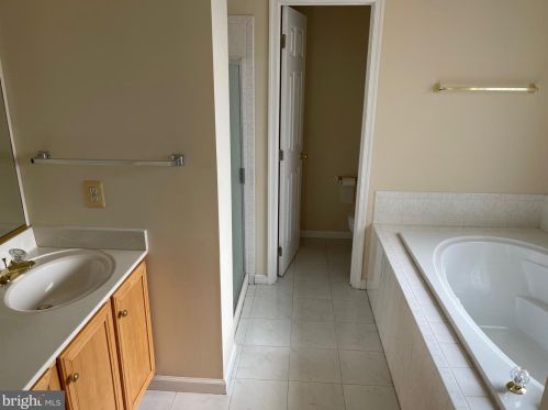 809 Q St, Washington DC  20001-3200 exterior