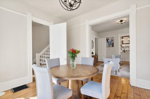 531 26th St, Milwaukee WI  53233-2512 exterior