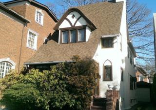 1249 23rd St, Brooklyn, NY 11210-4520