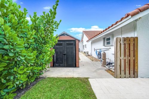 1515 19th St, Boca Raton FL 33432-1591 exterior