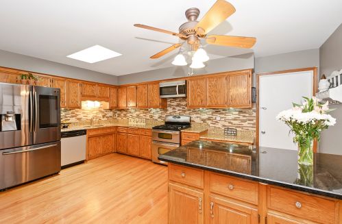 10220 Homan Ave, Chicago IL 60655-3510 exterior