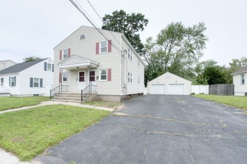 57 Michigan St, Springfield MA  01151-1820 exterior