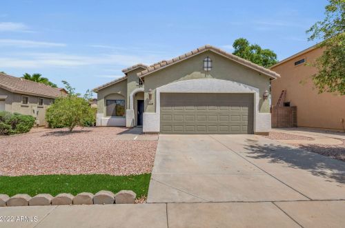 6217 26th Ave, Phoenix AZ  85041-5377 exterior