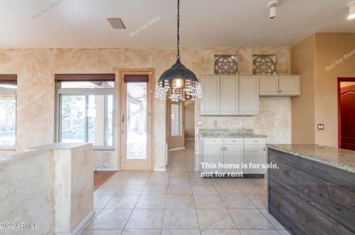 2635 Amberwood Dr, Phoenix AZ 85048-9316 exterior