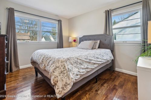 1806 Linden St, East Lansing MI 48823-3722 exterior