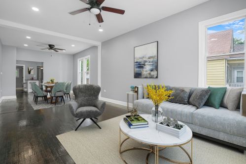 2048 70 Pl, Chicago IL 60637-4642 exterior