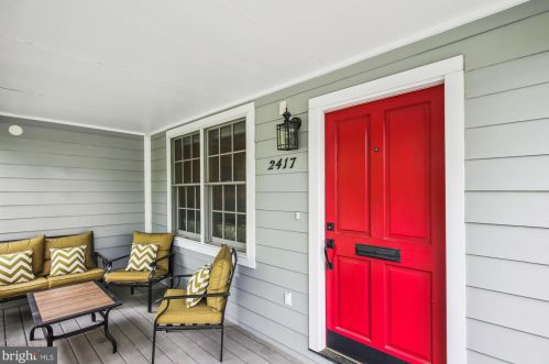 2417 Davis Ave, Alexandria VA  22302-3209 exterior