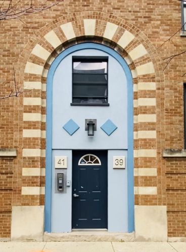 39 Paulina St, Chicago, IL 60612-2674