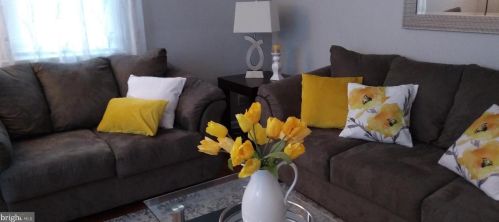 228 Bentley Ave, Trenton NJ  08619-3724 exterior