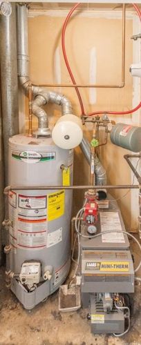 5 Ruth Ct, Middletown NY 10940-5328 exterior