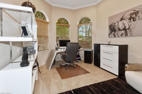 14619 Indigo Lk Cir, Naples FL 34119-4812 exterior