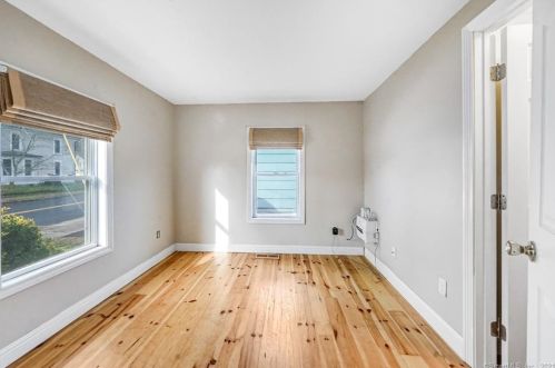 110 Lafayette St, Milford CT 06460-4714 exterior