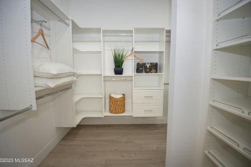 2302 5th St, Tucson AZ  85719-5209 exterior