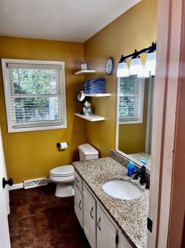 3280 Macarthur Rd, Meskegon MI 49442-1625 exterior