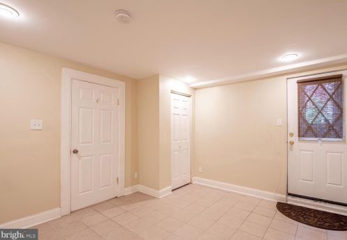 1706 9th St, Washington DC  20001-4102 exterior