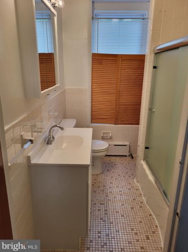 320 19 St, Chester PA 19013-5605 exterior