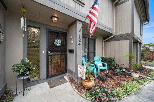 124 Maitland Ave, Altamonte Springs, FL 32701-4902