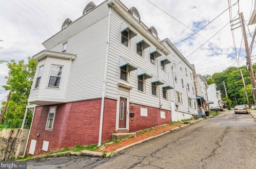 300 2nd St, Primrose, PA 17901-3522