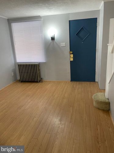 4029 Dungan St, Philadelphia, PA 19124-5316